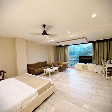 Skon Boutique By Orion Hotels 뉴델리 외부 사진