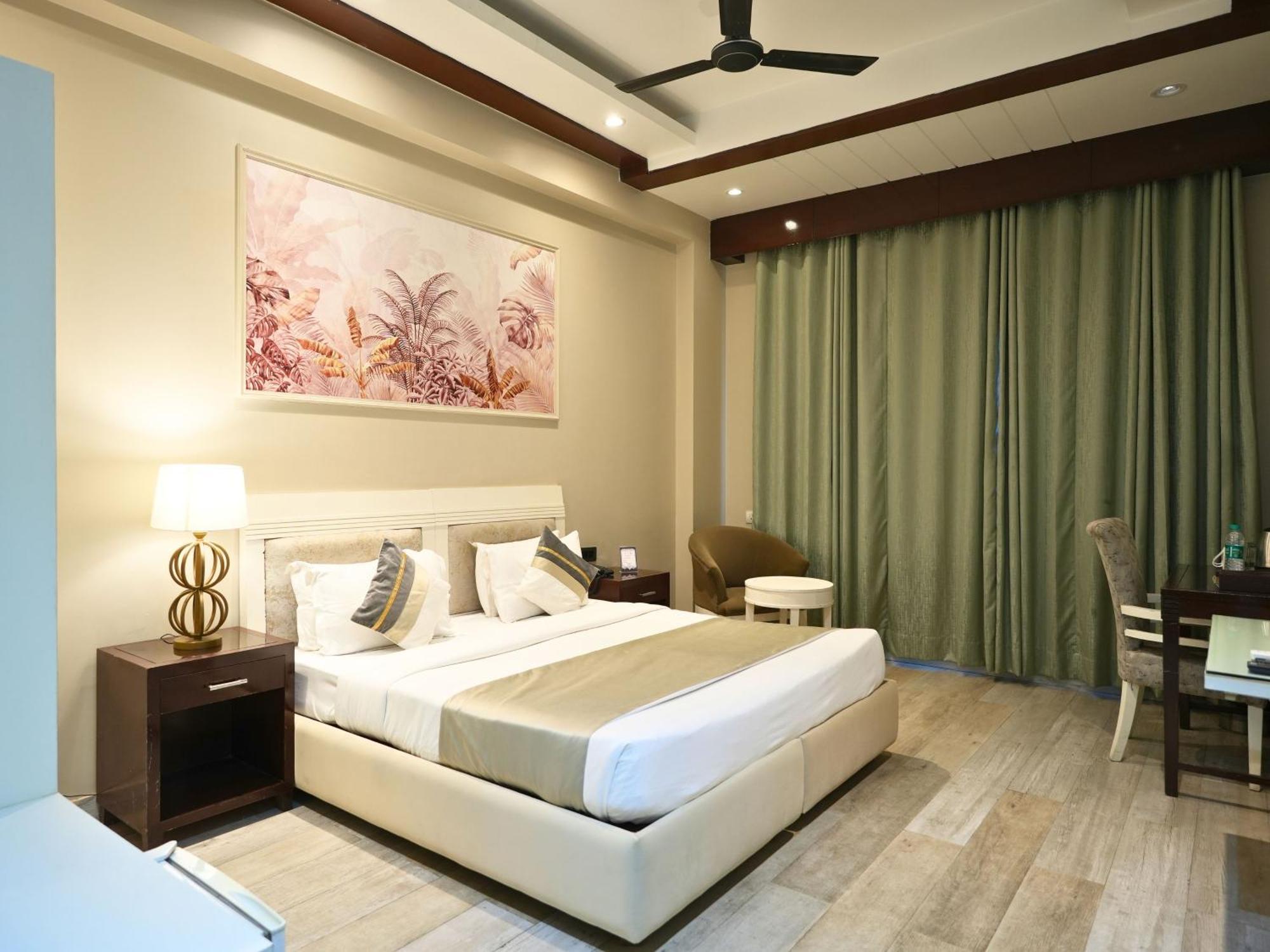 Skon Boutique By Orion Hotels 뉴델리 외부 사진