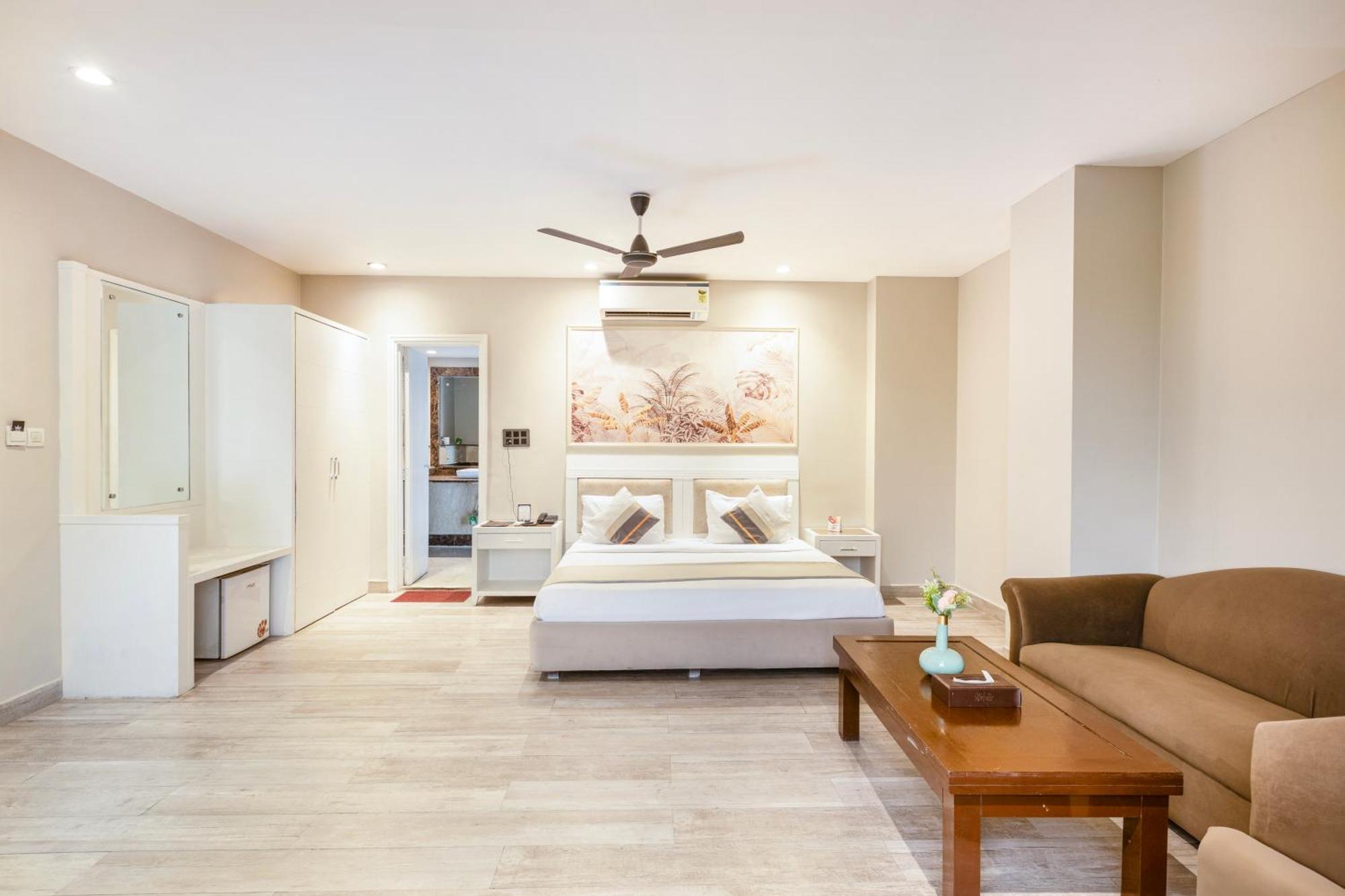 Skon Boutique By Orion Hotels 뉴델리 외부 사진