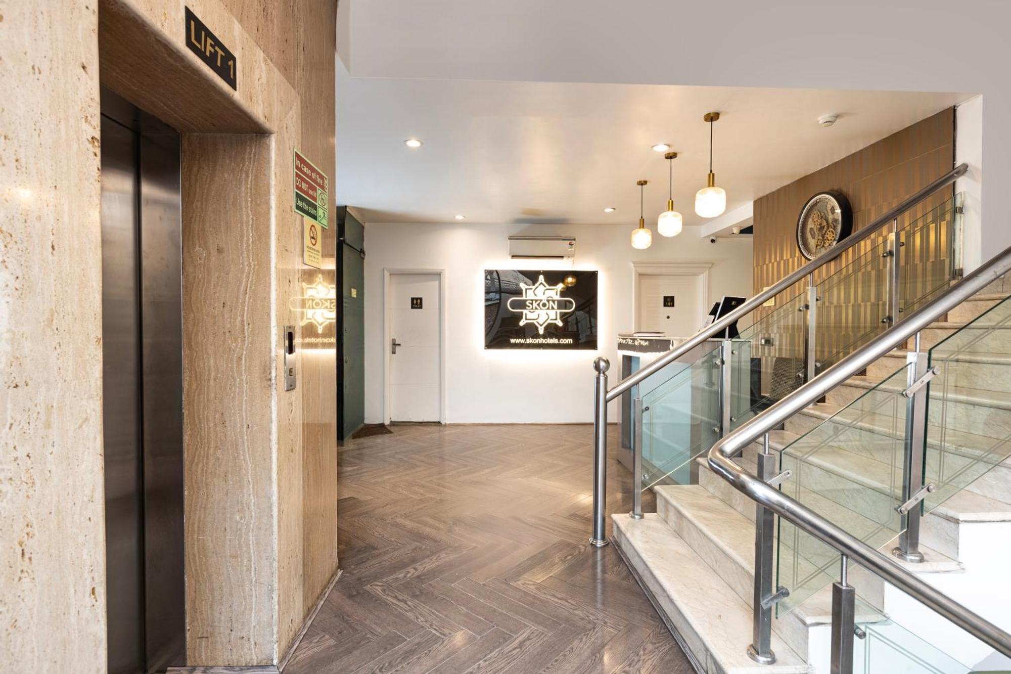 Skon Boutique By Orion Hotels 뉴델리 외부 사진